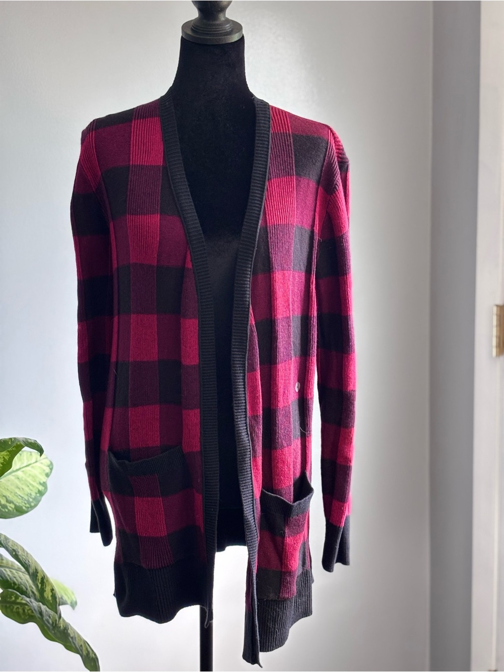 Eddie Bauer Women's Red and Black Buffalo Plaid Open Cardigan